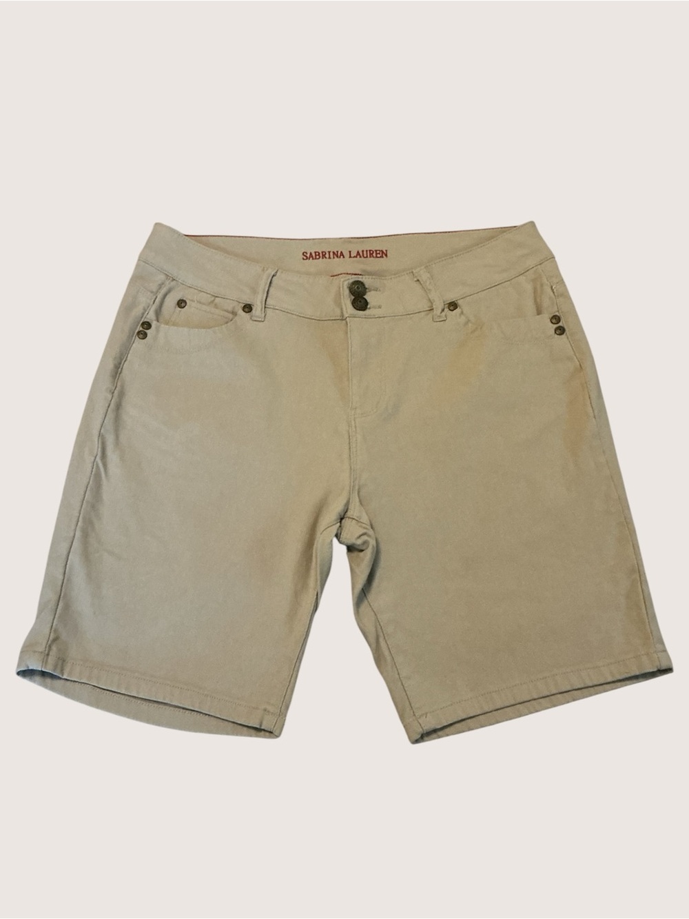 🌼SABRINA LAUREN TAN STRETCH BERMUDA SHORTS